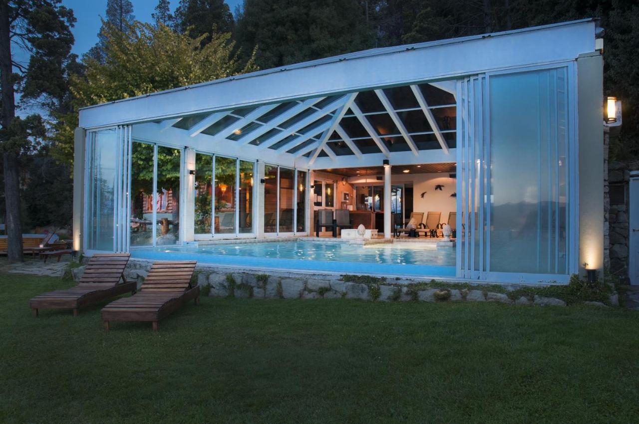 Pailahue Cabanas Lodge San Carlos de Bariloche Exterior photo